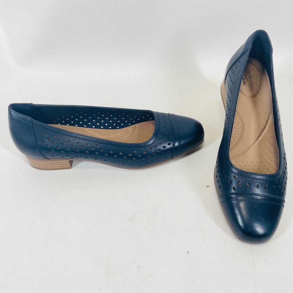 Clarks Juliet Cedar Navy Blue Leather Laser Cut Block Heel Loafers Womens 7.5W
